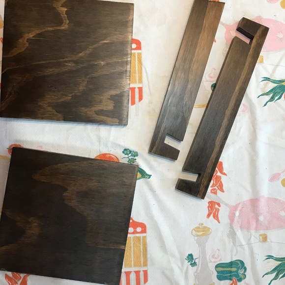 Record Storage - Picture 2 of 4